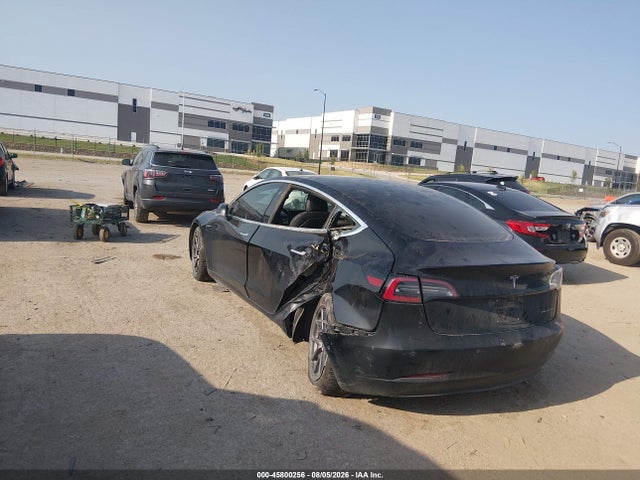 Продажа на аукционе авто 2018 Tesla Model 3 Long Range/performance, vin: 5YJ3E1EB0JF181991, номер лота: 45800256
