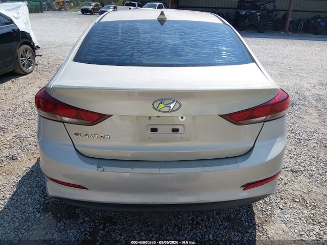 KMHD84LF5HU404686 Hyundai ELANTRA SE