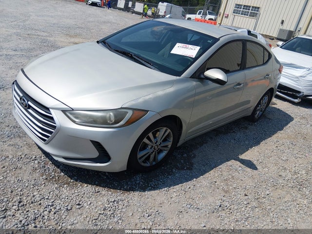 KMHD84LF5HU404686 Hyundai ELANTRA SE