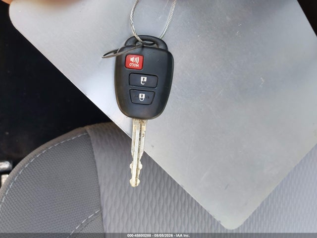 Aukcja sprzedaży 2015 Toyota Corolla Le Plus, vin: 2T1BURHE6FC400614, numer aukcji: 45800288