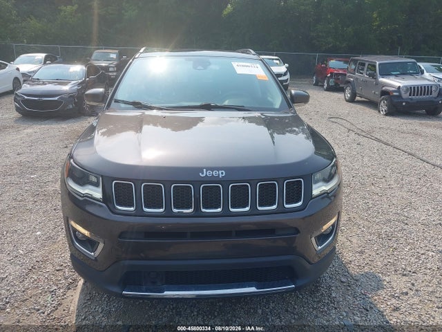 45800334 :رقم المزاد ، 3C4NJDCB6JT315400 vin ، 2018 Jeep Compass Limited 4x4 مزاد بيع