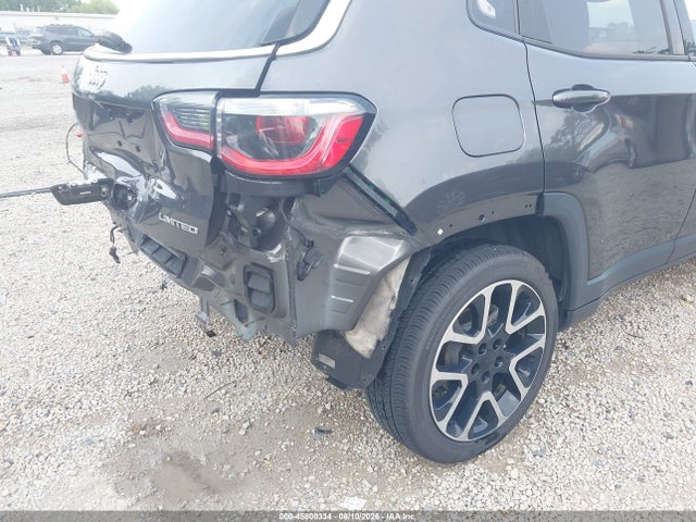 45800334 :رقم المزاد ، 3C4NJDCB6JT315400 vin ، 2018 Jeep Compass Limited 4x4 مزاد بيع