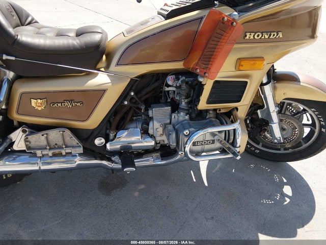 45800365 :رقم المزاد ، 1HFSC146XFA118036 vin ، 1985 Honda Gl1200 L مزاد بيع