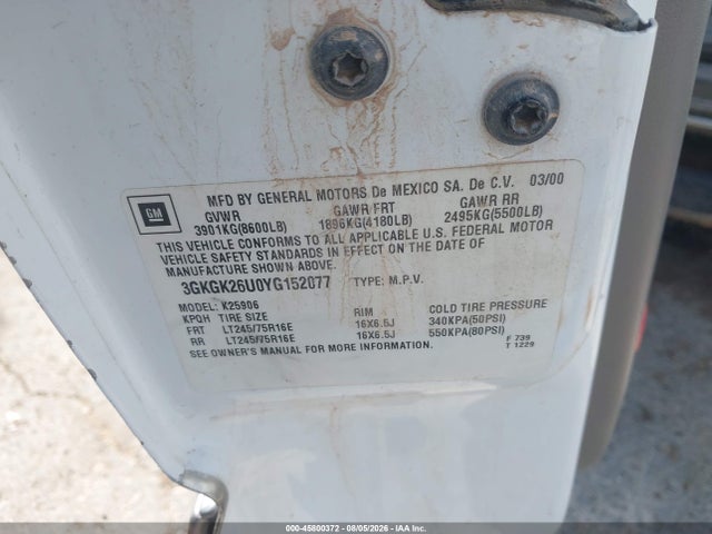 Auction sale of the 2000 Gmc Yukon Xl 2500 Sle, vin: 3GKGK26U0YG152077, lot number: 45800372