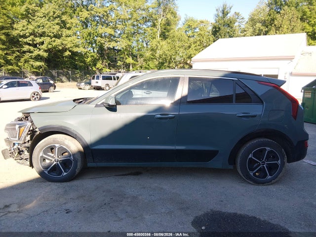 2023 Kia Niro Sx მანქანა იყიდება აუქციონზე, vin: KNDCT3LE8P5045665, აუქციონის ნომერი: 45800386