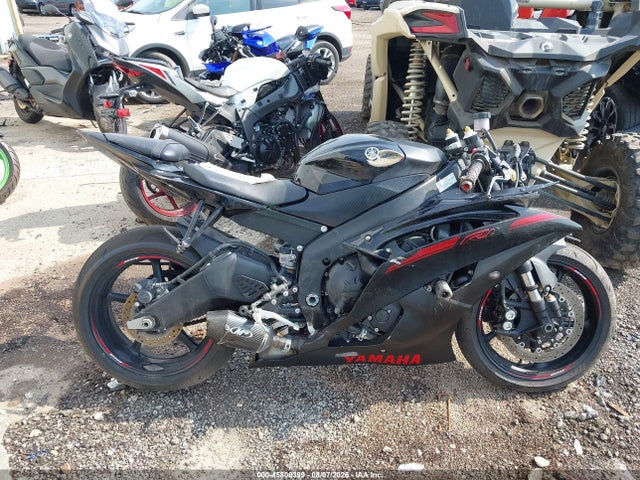 Yamaha YZFR6 2015 JYARJ16E7FA034058 Image 11