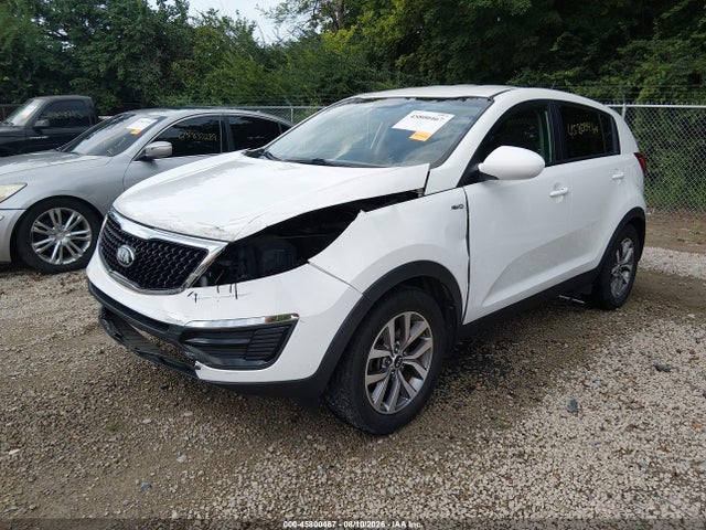 2015 Kia Sportage Lx მანქანა იყიდება აუქციონზე, vin: KNDPBCAC8F7780087, აუქციონის ნომერი: 45800467