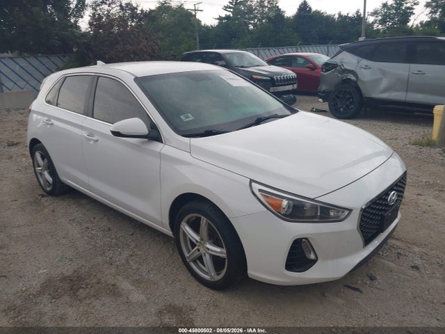 Продажа на аукционе авто 2018 Hyundai Elantra Gt, vin: KMHH35LE5JU032981, номер лота: 45800502