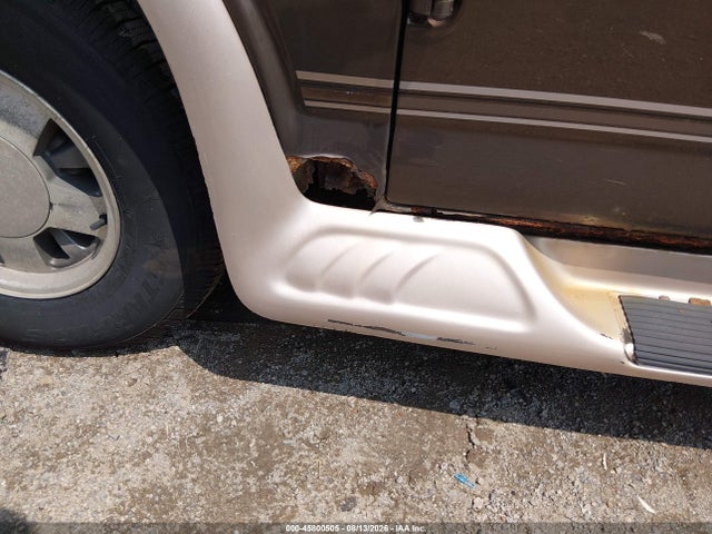 45800505 :رقم المزاد ، 1GDFG15RXW1063138 vin ، 1998 Gmc Savana Yf7 مزاد بيع