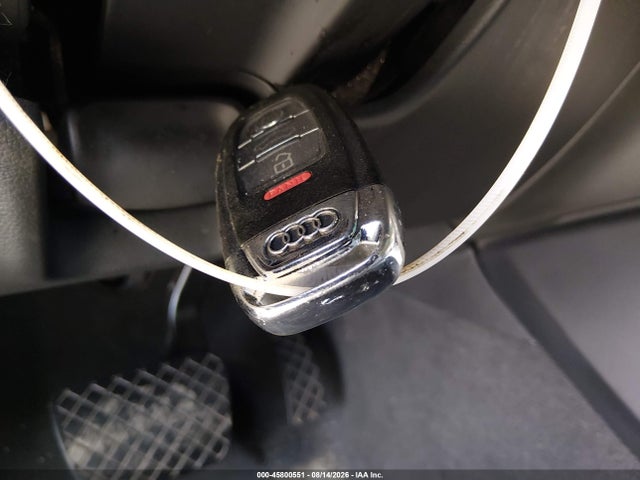 Продажа на аукционе авто 2017 Audi Q5 2.0t Premium, vin: WA1M2AFP8HA070111, номер лота: 45800551