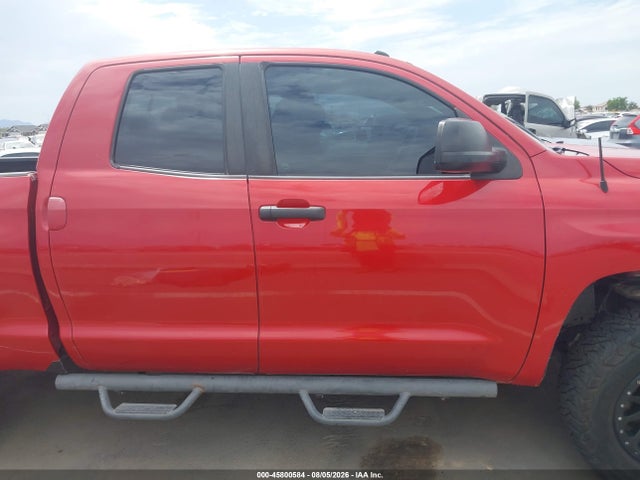 5TFUY5F13EX338918 Toyota Tundra Sr5 5.7l V8