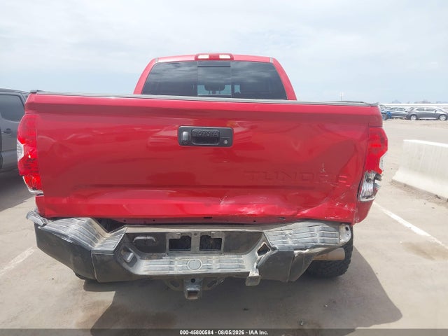 5TFUY5F13EX338918 Toyota Tundra Sr5 5.7l V8