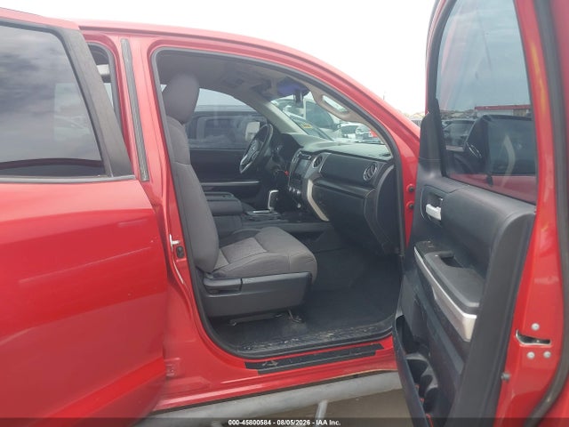 5TFUY5F13EX338918 Toyota Tundra Sr5 5.7l V8