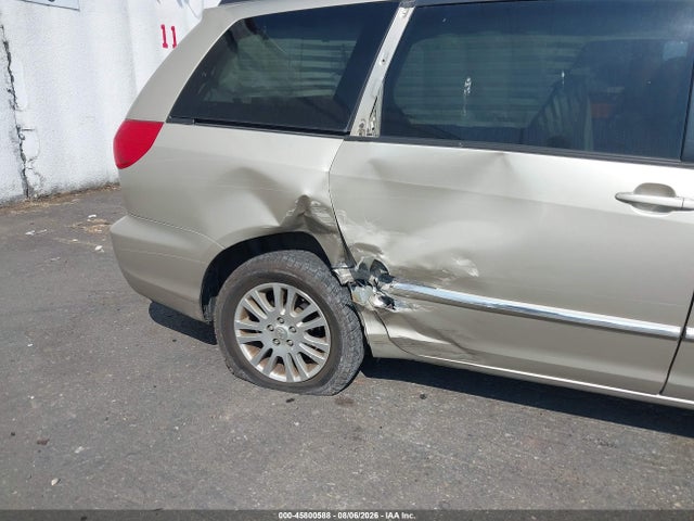 Продажа на аукционе авто 2009 Toyota Sienna Xle, vin: 5TDZK22C29S260026, номер лота: 45800588
