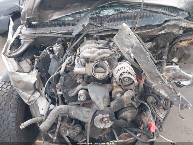 Продажа на аукционе авто 2002 Chevrolet Silverado 2500hd Ls, vin: 1GCHC29G92E214111, номер лота: 45800649