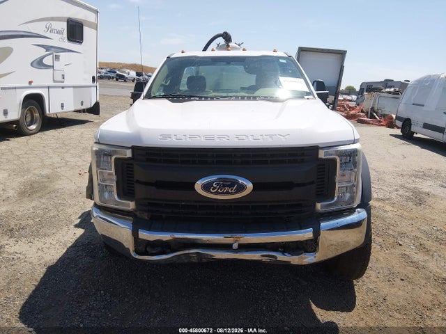 Ford F-550 Chassis Xl 2019 1FDUF5HT2KEF21038 Image 12