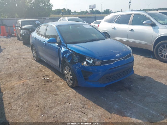 2022 Kia Rio S მანქანა იყიდება აუქციონზე, vin: 3KPA24AD8NE507573, აუქციონის ნომერი: 45800725