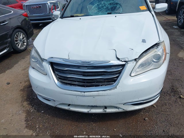 Aukcja sprzedaży 2014 Chrysler 200 Lx, vin: 1C3CCBAB1EN194746, numer aukcji: 45800732