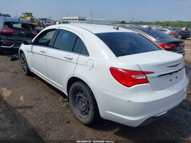 Aukcja sprzedaży 2014 Chrysler 200 Lx, vin: 1C3CCBAB1EN194746, numer aukcji: 45800732