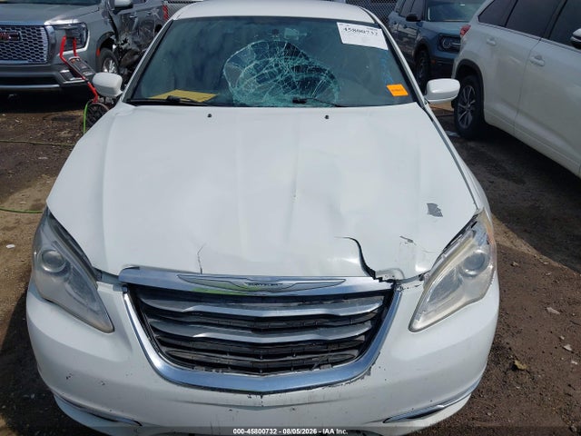 Aukcja sprzedaży 2014 Chrysler 200 Lx, vin: 1C3CCBAB1EN194746, numer aukcji: 45800732
