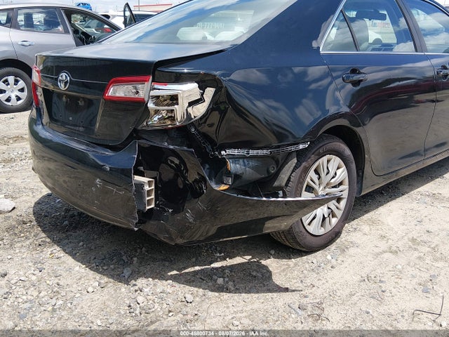 2014 Toyota Camry L მანქანა იყიდება აუქციონზე, vin: 4T4BF1FK5ER435877, აუქციონის ნომერი: 45800734