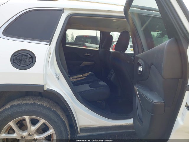 Продажа на аукционе авто 2018 Jeep Cherokee Latitude 4x4, vin: 1C4PJMCB7JD528595, номер лота: 45800735