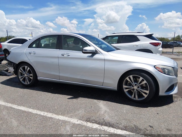 45800771 :رقم المزاد ، 55SWF4JB6GU171779 vin ، 2016 Mercedes-benz C 300 مزاد بيع