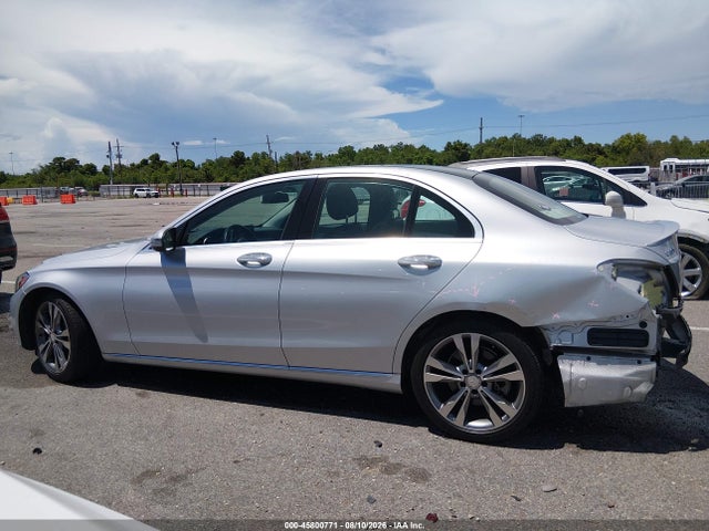 45800771 :رقم المزاد ، 55SWF4JB6GU171779 vin ، 2016 Mercedes-benz C 300 مزاد بيع