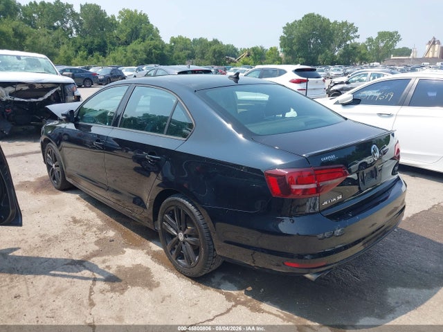 45800806 :رقم المزاد ، 3VWD17AJ4JM230232 vin ، 2018 Volkswagen Jetta 1.8t Se Sport مزاد بيع