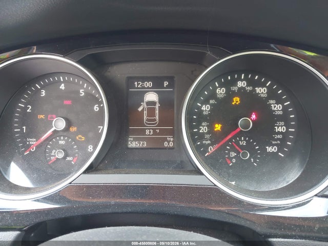 45800806 :رقم المزاد ، 3VWD17AJ4JM230232 vin ، 2018 Volkswagen Jetta 1.8t Se Sport مزاد بيع