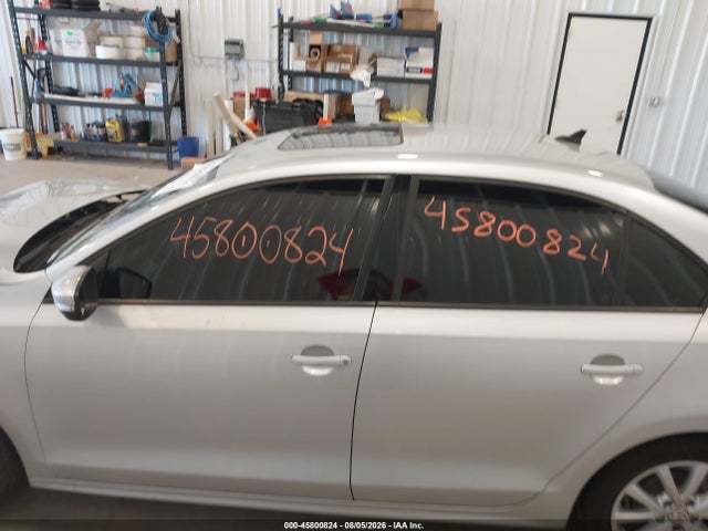 2011 Volkswagen Jetta 2.5l Se მანქანა იყიდება აუქციონზე, vin: 3VWBZ7AJ7BM399405, აუქციონის ნომერი: 45800824