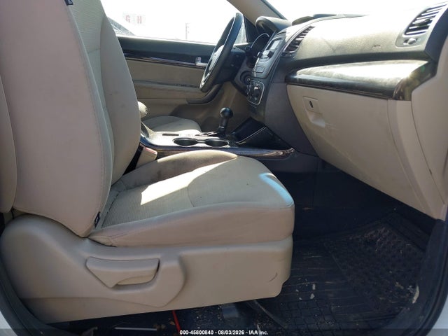 KIA SORENTO LX 2014 5XYKT4A62EG426106 Image 5