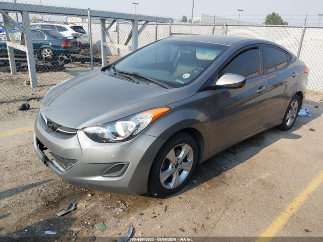 Продажа на аукционе авто 2013 Hyundai Elantra Gls, vin: 5NPDH4AE4DH160046, номер лота: 45800922
