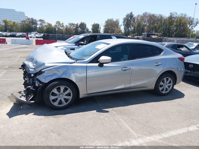 Продаж на аукціоні авто 2016 Mazda Mazda3 I Sport, vin: JM1BM1T76G1355772, номер лоту: 45800937