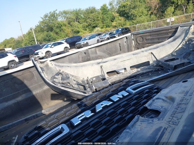 2024 Ram 3500 Big Horn  4x4 8' Box მანქანა იყიდება აუქციონზე, vin: 3C63RRHL8RG358145, აუქციონის ნომერი: 45800938