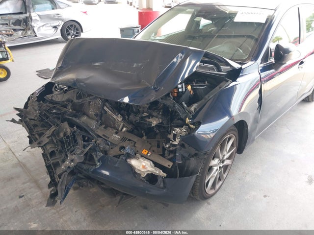 2018 Mazda Mazda3 Touring მანქანა იყიდება აუქციონზე, vin: 3MZBN1L38JM250443, აუქციონის ნომერი: 45800945
