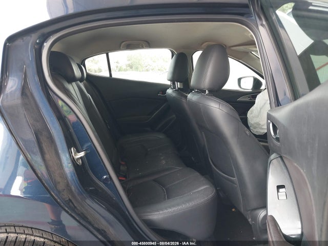 2018 Mazda Mazda3 Touring მანქანა იყიდება აუქციონზე, vin: 3MZBN1L38JM250443, აუქციონის ნომერი: 45800945