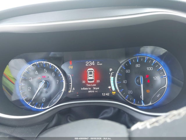 2022 Chrysler Pacifica Touring L მანქანა იყიდება აუქციონზე, vin: 2C4RC1BG6NR132708, აუქციონის ნომერი: 45800947