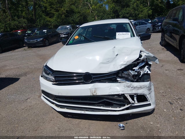 2015 Volkswagen Jetta 2.0l S მანქანა იყიდება აუქციონზე, vin: 3VW2K7AJ6FM305010, აუქციონის ნომერი: 45800959
