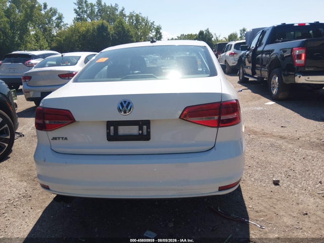 2015 Volkswagen Jetta 2.0l S მანქანა იყიდება აუქციონზე, vin: 3VW2K7AJ6FM305010, აუქციონის ნომერი: 45800959