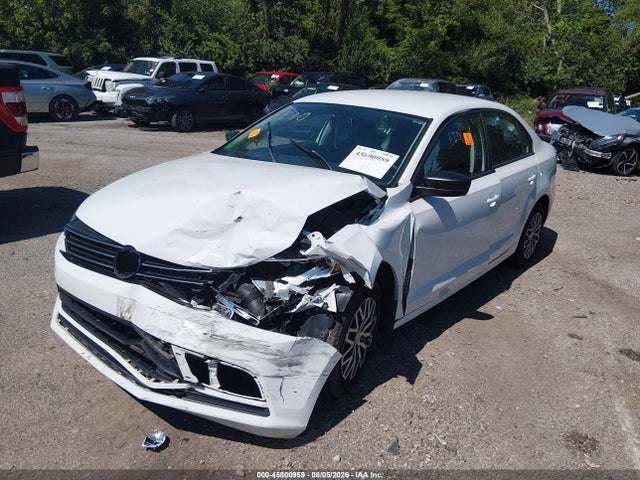 2015 Volkswagen Jetta 2.0l S მანქანა იყიდება აუქციონზე, vin: 3VW2K7AJ6FM305010, აუქციონის ნომერი: 45800959