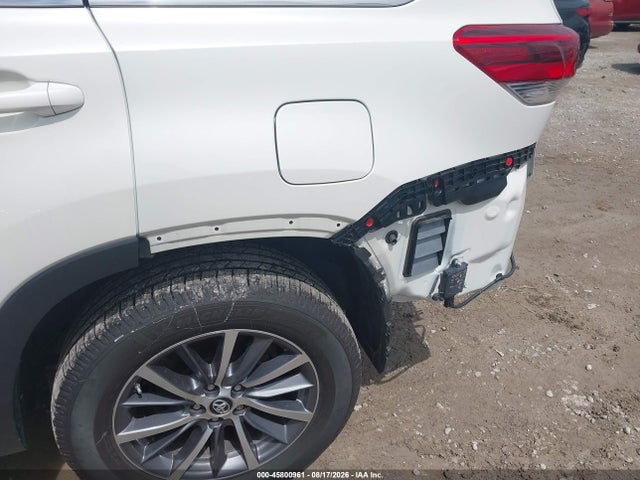 Продажа на аукционе авто 2019 Toyota Highlander Xle, vin: 5TDJZRFH3KS617274, номер лота: 45800961