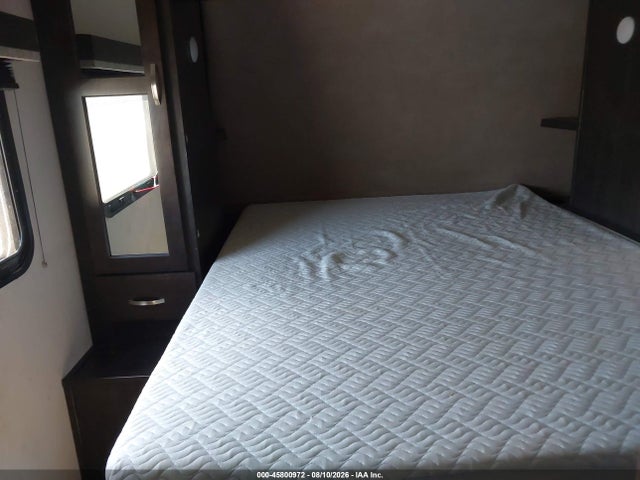 Продаж на аукціоні авто 2019 Forest River Other, vin: 5ZT2SVNB2KV477561, номер лоту: 45800972