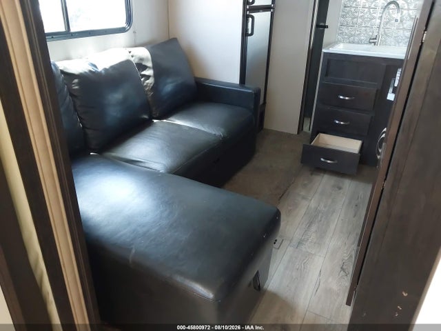 Продаж на аукціоні авто 2019 Forest River Other, vin: 5ZT2SVNB2KV477561, номер лоту: 45800972