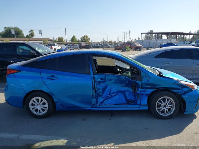JTDKAMFU1N3155332 Toyota Prius L