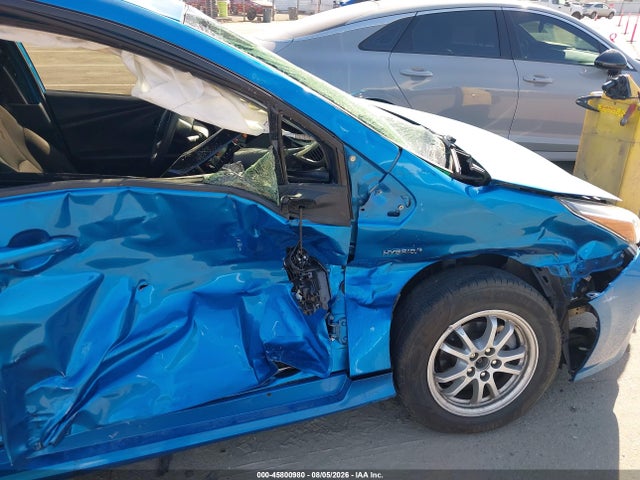 JTDKAMFU1N3155332 Toyota Prius L