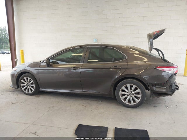 Toyota CAMRY LE 2018 JTNB11HK4J3046007 Image 13