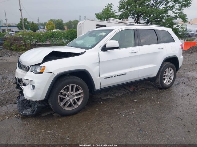 Jeep Grand Cherokee Laredo 2017 1C4RJFAG1HC720467 Image 2