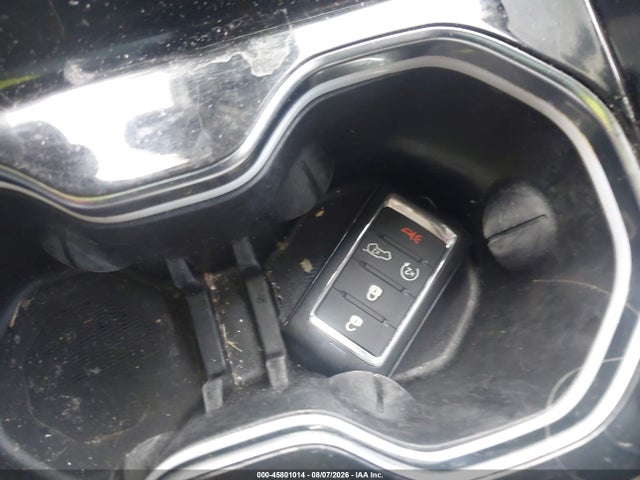 45801014 :رقم المزاد ، 1C4RJKBG8M8144557 vin ، 2021 Jeep Grand Cherokee L Limited 4x4 مزاد بيع