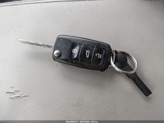 Aukcja sprzedaży 2013 Volkswagen Passat 2.0l Tdi Se, vin: 1VWBN7A38DC096828, numer aukcji: 45801017